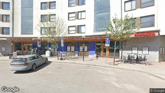 Lägenheter till salu i Solna - Bild från Google Street View