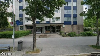 Lägenheter till salu i Täby - Bild från Google Street View