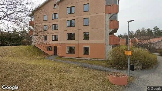 Lägenheter till salu i Upplands-Bro - Bild från Google Street View