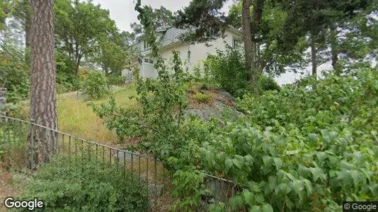 Lägenheter till salu i Nacka - Bild från Google Street View
