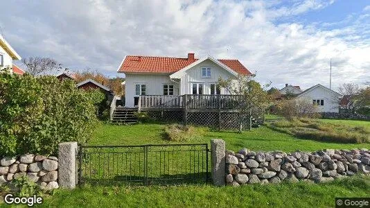 Lägenheter till salu i Öckerö - Bild från Google Street View