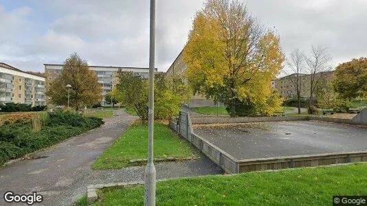 Lägenheter till salu i Lundby - Bild från Google Street View