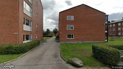 Bostadsrätter till salu i Mark - Bild från Google Street View