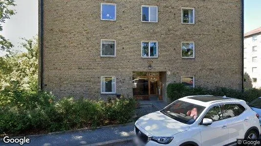 Bostadsrätter till salu i Solna - Bild från Google Street View