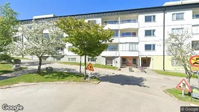 Bostadsrätter till salu i Haninge - Bild från Google Street View