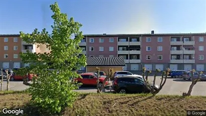 Bostadsrätter till salu i Köping - Bild från Google Street View