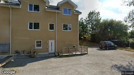 Lägenheter till salu i Huddinge - Bild från Google Street View