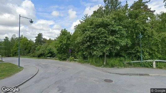 Bostadsrätter till salu i Tyresö - Bild från Google Street View