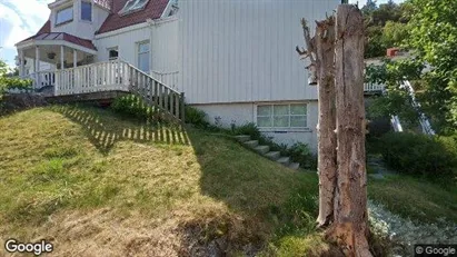 Bostadsrätter till salu i Tjörn - Bild från Google Street View