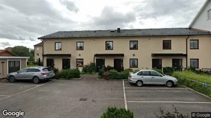 Bostadsrätter till salu i Mark - Bild från Google Street View