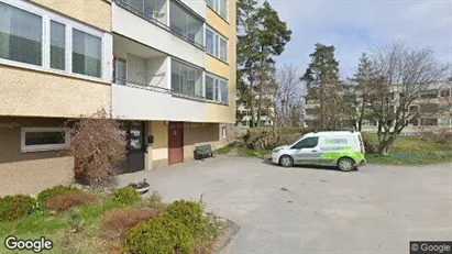 Bostadsrätter till salu i Huddinge - Bild från Google Street View
