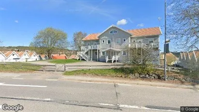 Bostadsrätter till salu i Orust - Bild från Google Street View