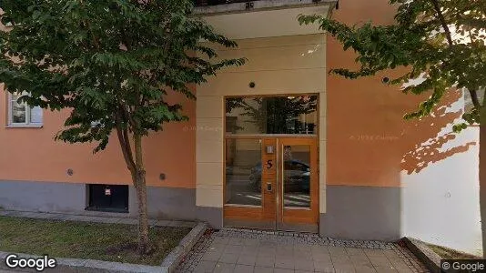 Lägenheter till salu i Solna - Bild från Google Street View