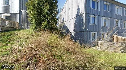 Bostadsrätter till salu i Tyresö - Bild från Google Street View