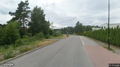 Bostadsrätter till salu i Huddinge - Bild från Google Street View