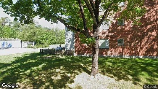 Bostadsrätter till salu i Haninge - Bild från Google Street View