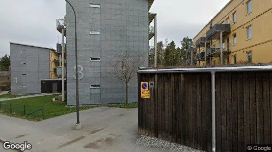 Lägenheter till salu i Huddinge - Bild från Google Street View