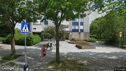 Bostadsrätter till salu i Täby - Bild från Google Street View