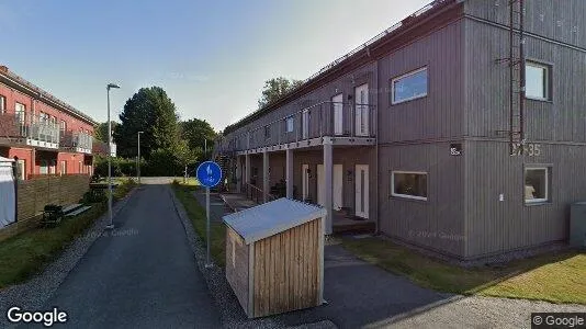 Bostadsrätter till salu i Håbo - Bild från Google Street View