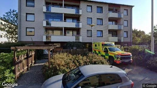 Bostadsrätter till salu i Håbo - Bild från Google Street View