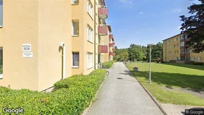 Lägenheter till salu i Huddinge - Bild från Google Street View