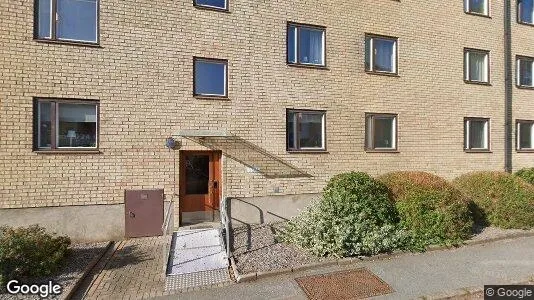Bostadsrätter till salu i Håbo - Bild från Google Street View