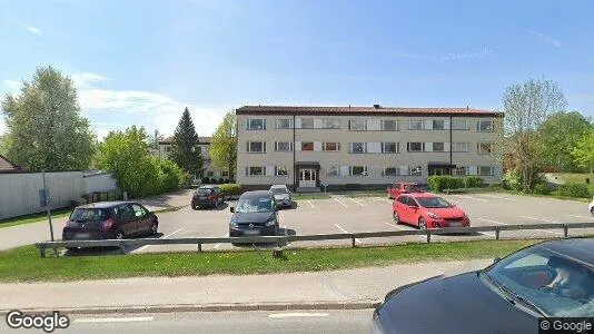 Bostadsrätter till salu i Heby - Bild från Google Street View
