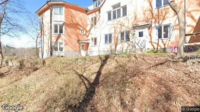 Lägenheter till salu i Nacka - Bild från Google Street View
