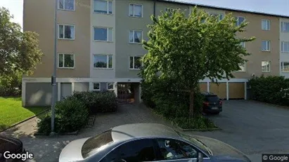 Lägenheter till salu i Danderyd - Bild från Google Street View