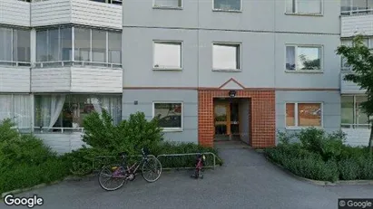 Bostadsrätter till salu i Haninge - Bild från Google Street View
