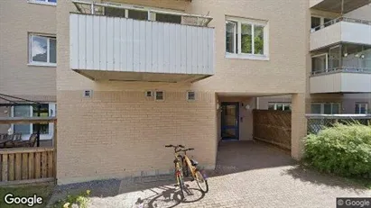 Bostadsrätter till salu i Haninge - Bild från Google Street View