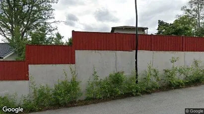 Lägenheter till salu i Huddinge - Bild från Google Street View