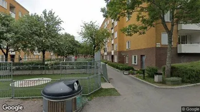 Lägenheter att hyra i Huddinge - Bild från Google Street View