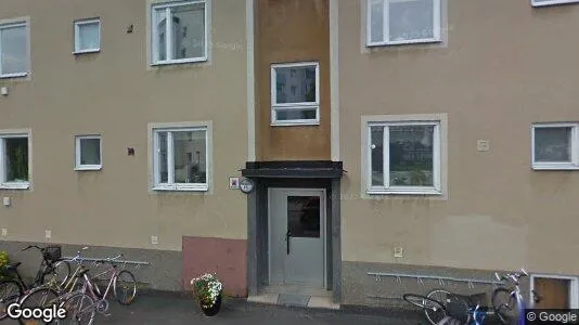 Bostadsrätter till salu i Mark - Bild från Google Street View