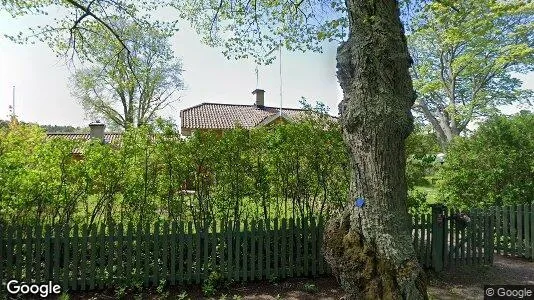 Lägenheter till salu i Ekerö - Bild från Google Street View