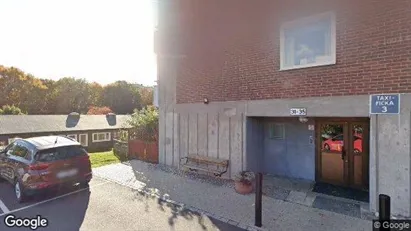 Lägenheter till salu i Solna - Bild från Google Street View