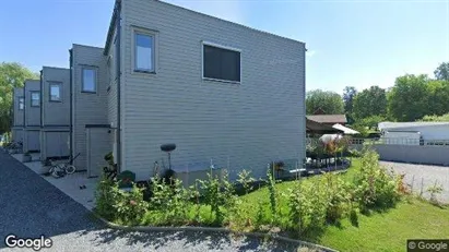 Bostadsrätter till salu i Värmdö - Bild från Google Street View