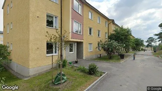Bostadsrätter till salu i Botkyrka - Bild från Google Street View
