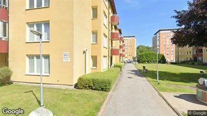 Bostadsrätter till salu i Huddinge - Bild från Google Street View