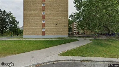Lägenheter att hyra i Rosengård - Bild från Google Street View