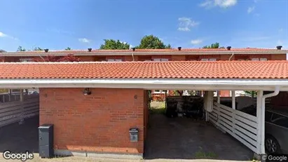 Bostadsrätter till salu i Husie - Bild från Google Street View