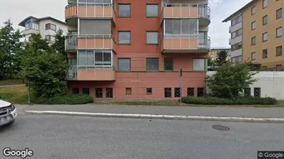 Lägenheter till salu i Huddinge - Bild från Google Street View