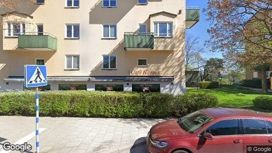 Lägenheter till salu i Solna - Bild från Google Street View