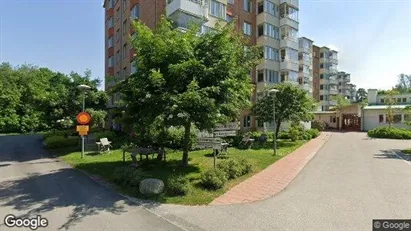 Bostadsrätter till salu i Täby - Bild från Google Street View