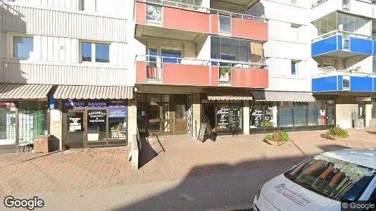 Lägenheter till salu i Järfälla - Bild från Google Street View