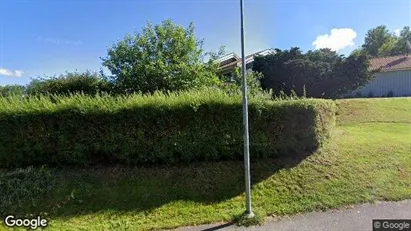 Bostadsrätter till salu i Stenungsund - Bild från Google Street View