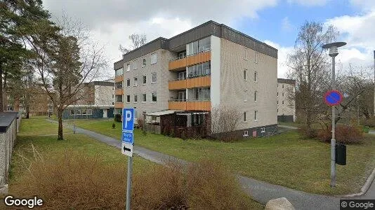 Bostadsrätter till salu i Haninge - Bild från Google Street View
