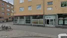 Lägenhet att hyra, Trollhättan, &lt;span class=&quot;blurred street&quot; onclick=&quot;ProcessAdRequest(5140857)&quot;&gt;&lt;span class=&quot;hint&quot;&gt;Se gatunamn&lt;/span&gt;[xxxxxxxxxx]&lt;/span&gt;