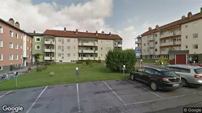 Lägenheter till salu i Köping - Bild från Google Street View
