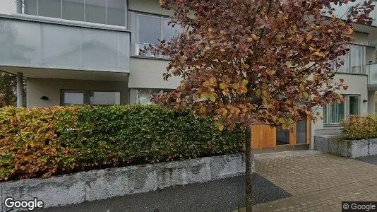 Lägenheter till salu i Järfälla - Bild från Google Street View